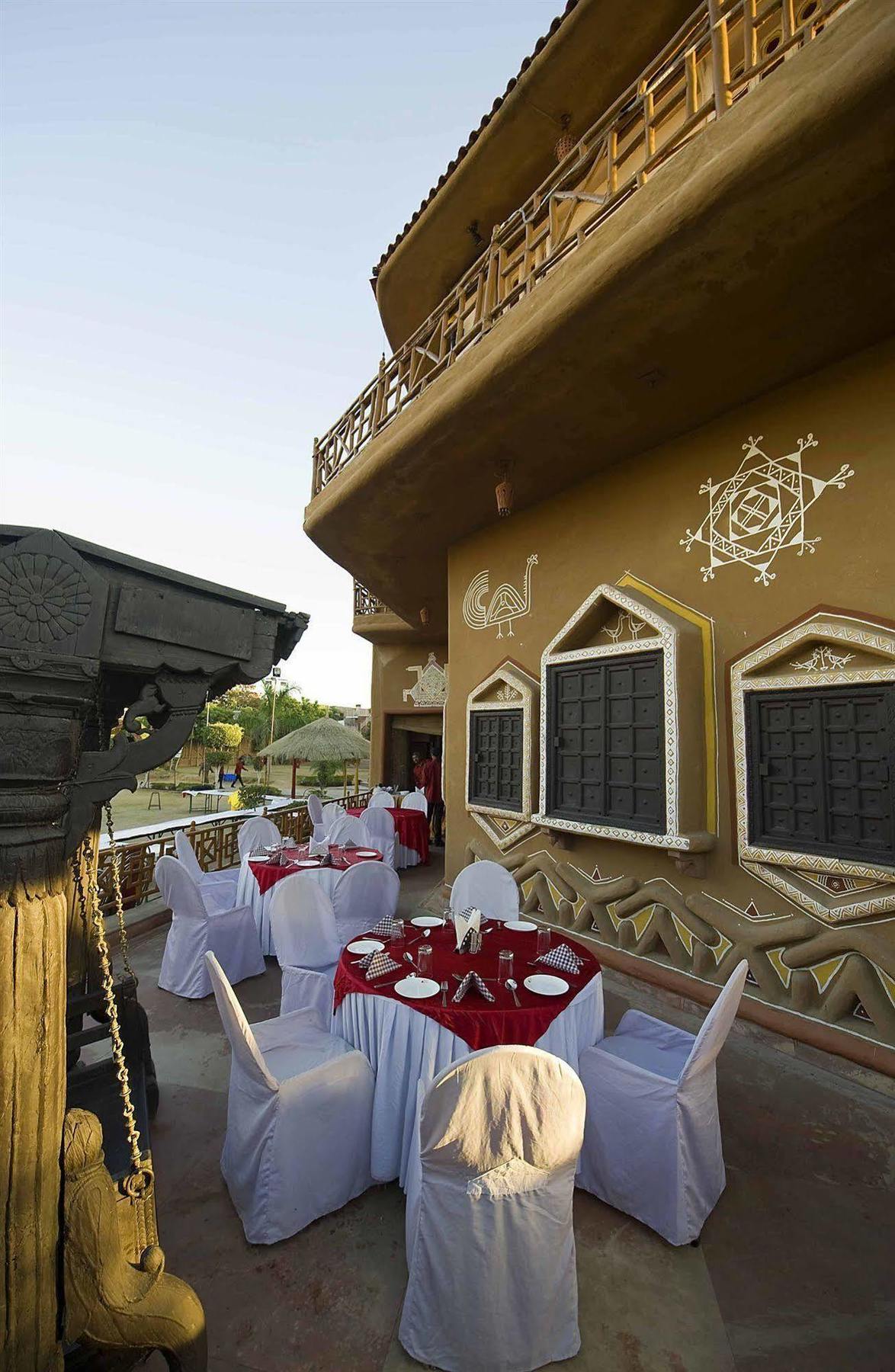Nirali Dhani Ethnic Heritage Hotel And Resort Джодхпур Экстерьер фото